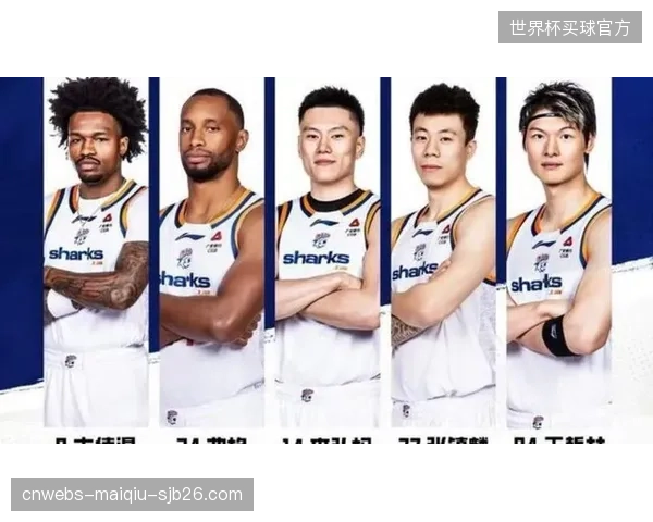 上海久事队以统治级表现刷新队史纪录，时隔24年重夺常规赛冠军并最终登顶。